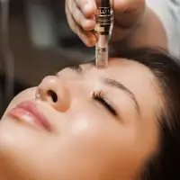 Collagen Induction Therapy / Microneedling Menggunakan Dermaroller